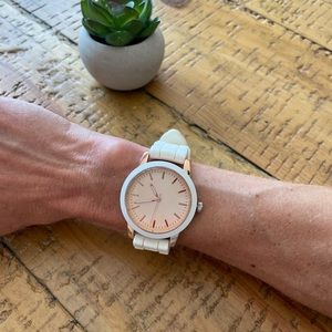 White and Rose Gold Geneva Silicone Strap Watch